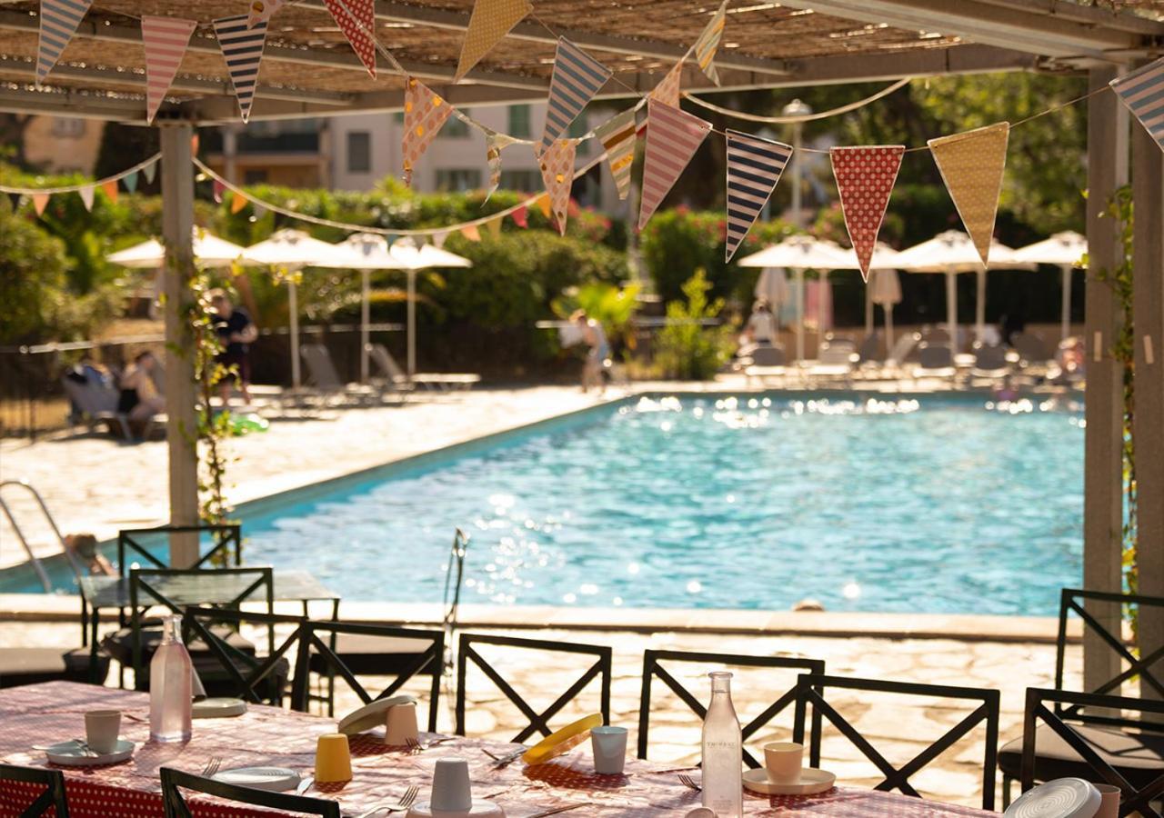 LʼÎle-Rousse Langley Resort Napoleon Bonaparte מראה חיצוני תמונה